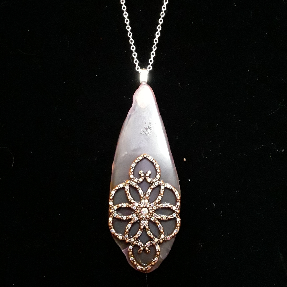 Handmade Agate Swirls Necklace